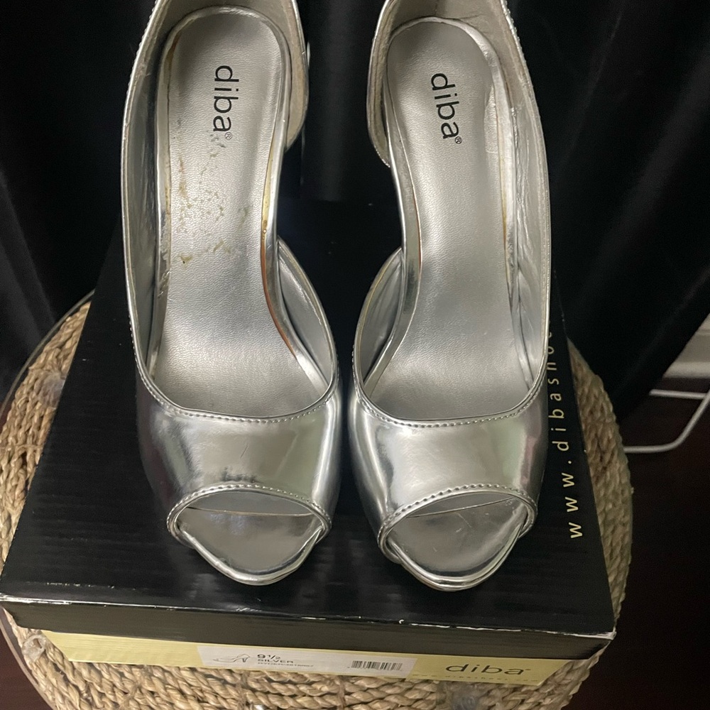 Diba Chic Silver Footwear